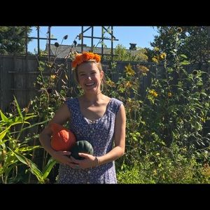 Meet your Posher, Rhiannon